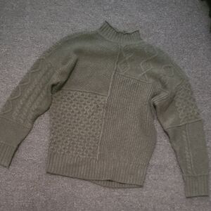 American Eagle Outfitters Olive Turtleneck Sweater